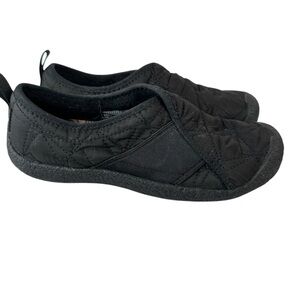 KEEN Howser II Quilted Wrap Shoes Size 9 Black Arch Support Water Resistant Cozy